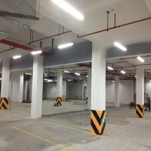地下車庫(kù)擋煙垂壁